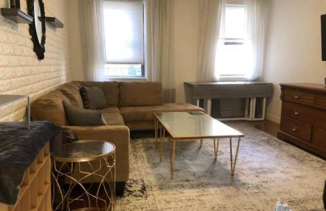 240 E 81ST ST. Gallery 2