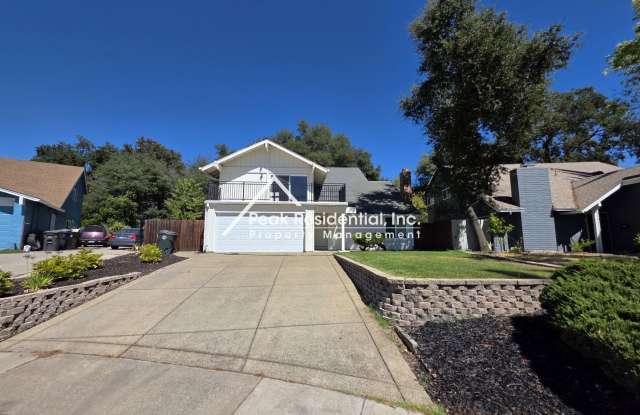 Wonderful 4 bedroom 2.5 bathroom home is located in Citrus Heights photos photos