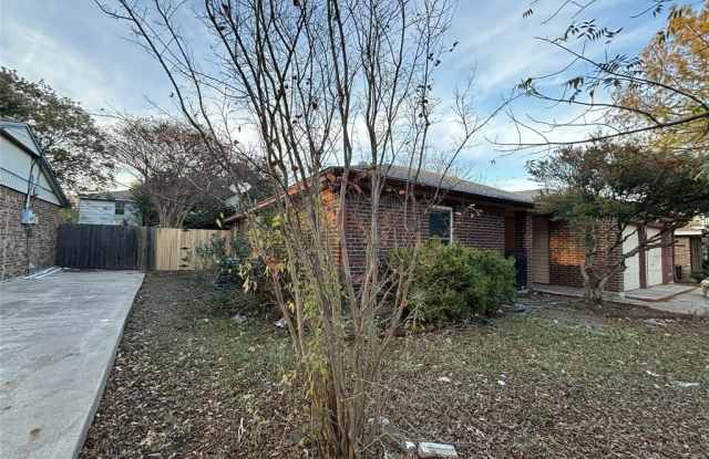 607 Sherman Drive Gallery 3