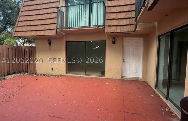 2563 CAMELOT Gallery 2