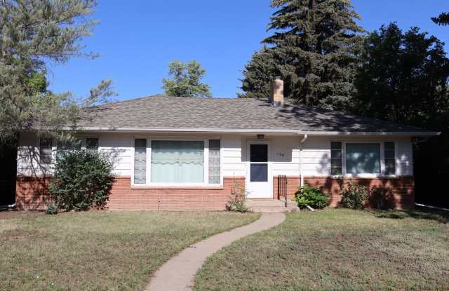 Cozy 2 Bedroom Home in Fort Collins photos photos