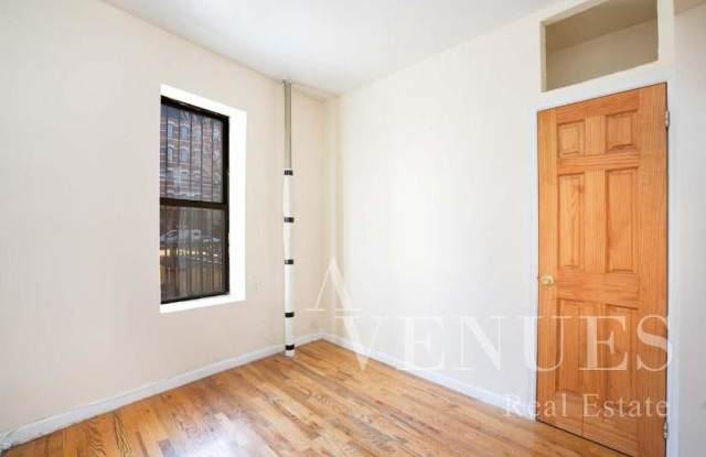 202 Edgecombe Avenue Gallery 2