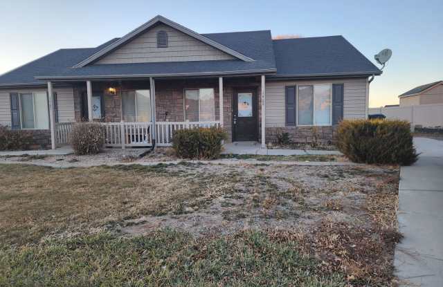 1600 North Access Road photos photos