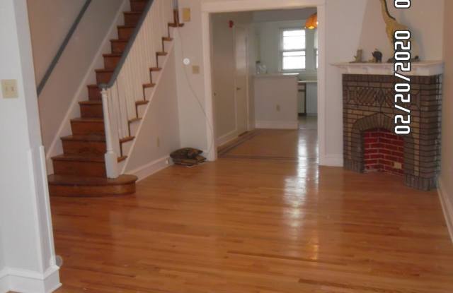 577 Green Ln Gallery 1