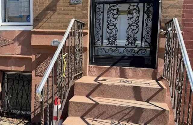 1525 S 24TH Street photos photos