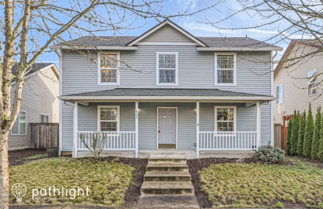 711 Northwest 16th Avenue - 711 Northwest 16th Avenue, Battle Ground, WA 98604