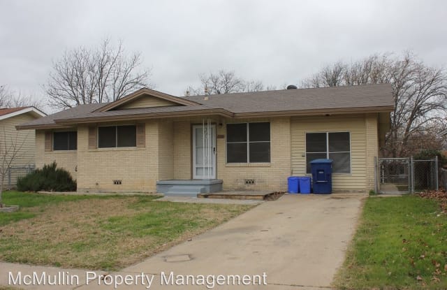 708 S 1st St - 708 South 1st Street, Copperas Cove, TX 76522
