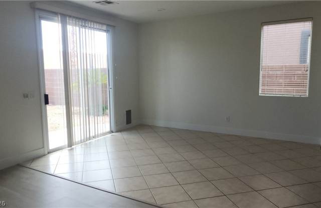 468 LACABANA BEACH Drive Gallery 4