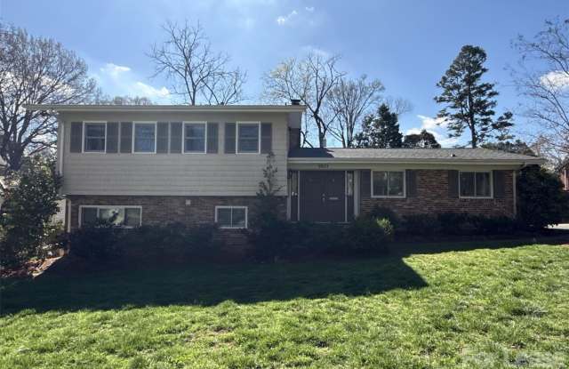 2821 Sunset Drive photos photos