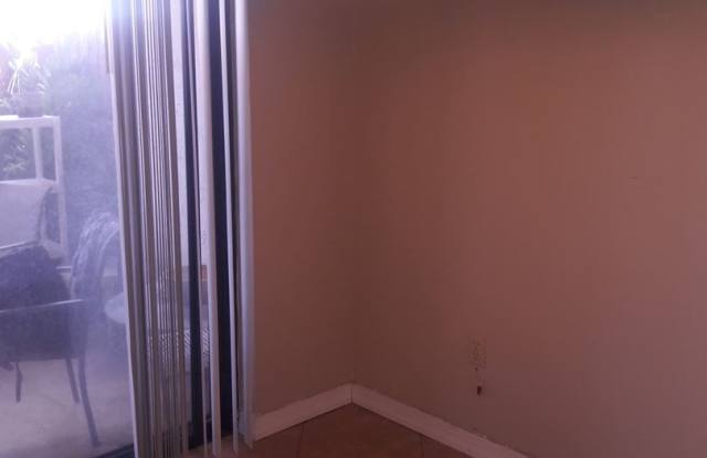 1613 Little Falls Cir #81 Gallery 4