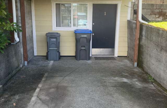 1901 15th st - 1 - 1901 15th Street, Bremerton, WA 98337