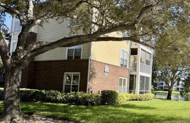 1 Bed/1 Bath, Ground Floor condo at The Landings of Tampa! AVAILABLE NOW! Gallery 3