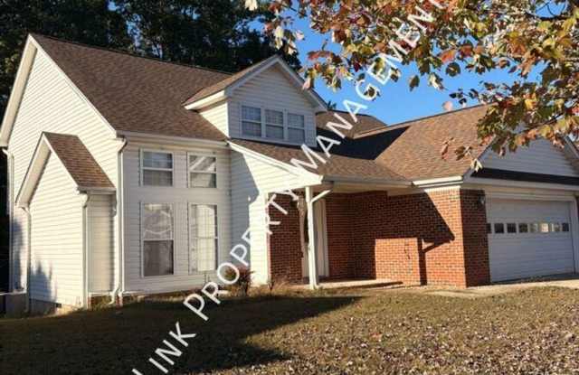 Beautiful 4-Bedroom Home in Desirable Harrison Location – Minutes from Volkswagen Plant! photos photos