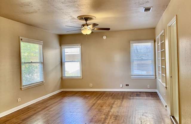 510 Elmwood Drive Gallery 1
