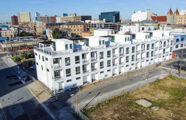 107 S Kentucky Ave photos photos