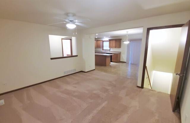 2920 Riviera St SW Gallery 2