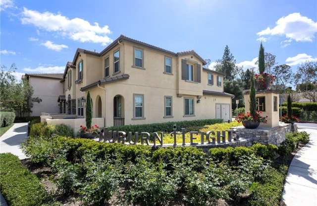 368 S Auburn Heights Lane - 368 Auburn Heights Lane, Anaheim, CA 92807 368 S Auburn Heights Lane - 368 Auburn Heights Lane, Anaheim, CA 92807