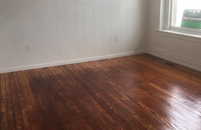 Downtown 1st Floor 1 Bedroom Coming Soon! photos photos