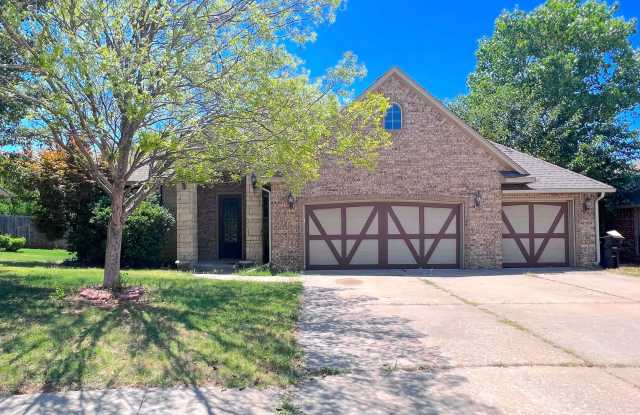 Lots of Space + Storage! Storm Shelter! Beautiful! photos photos