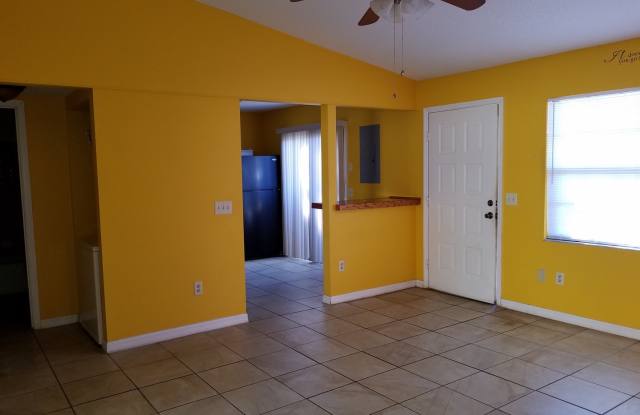 2/2 Plaza Ridge Condo Gallery 4