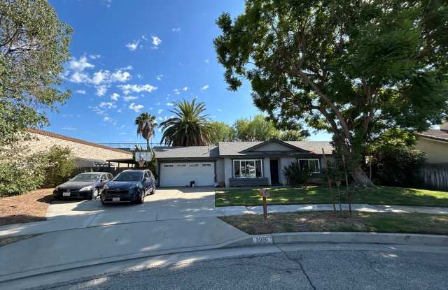Lovely Single Story 3 Bed 2 Bath Home in Orange on Large Lot Gallery 3