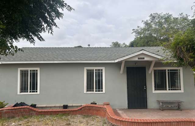 3 BEDROOM HOUSE IN NORTH FONTANA photos photos