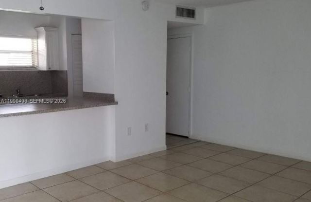 399 NW 72nd Ave photos photos