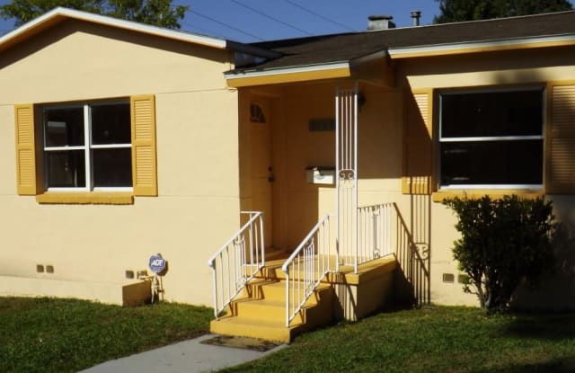 5145 Burlington Ave N - 5145 Burlington Avenue North, St. Petersburg, FL 33710