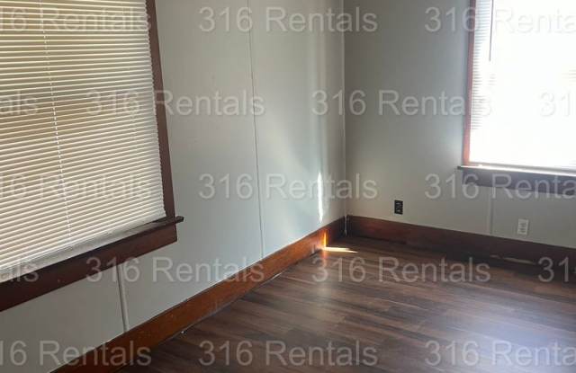 $750 - 2 bed 1 bath - Single Family Home Gallery 4