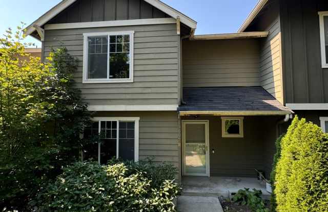Spacious 3 bed 2.5 Bath Townhome One months free rent! - 15607 44th Place West, North Lynnwood, WA 98087