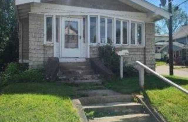 834 1st NE St photos photos 834 1st NE St photos photos