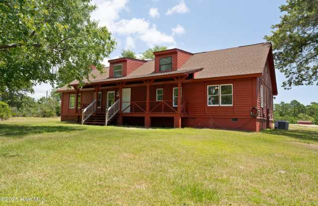 521 Highway 172 - 521 North Carolina 172, Onslow County, NC 28539
