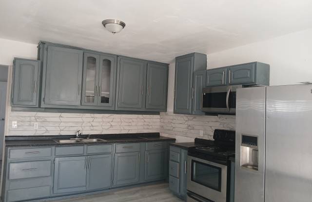 108 S 6th St photos photos