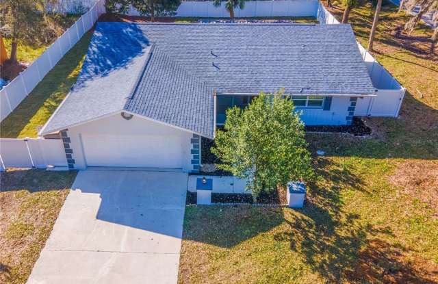 2 FERNHAM LANE - 2 Fernham Lane, Palm Coast, FL 32137