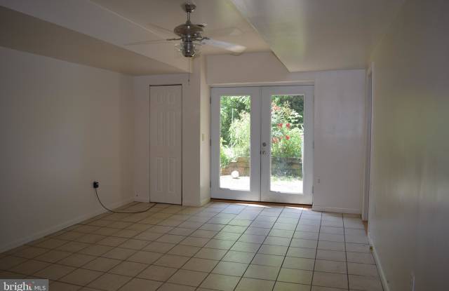 620 MORDINGTON AVENUE Gallery 3