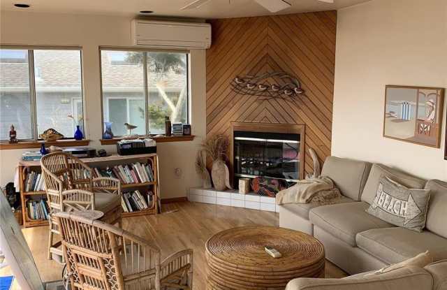 6 Sloop Walk Gallery 2