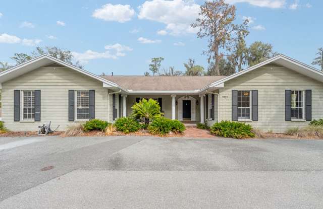 2222 W. University Ave photos photos 2222 W. University Ave photos photos