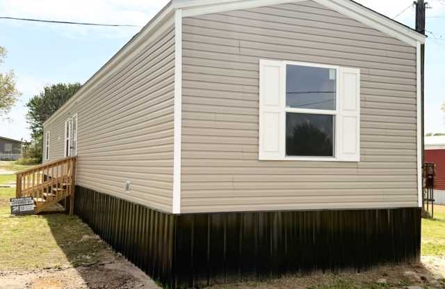 2081 Oakshire Rd Gallery 2