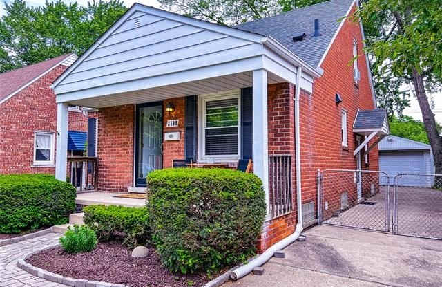 2108 N Wilson Avenue photos photos