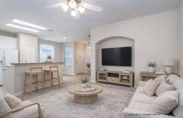 207 North Burberry Park Circle - 207 North Burberry Park Circle, The Woodlands, TX 77382