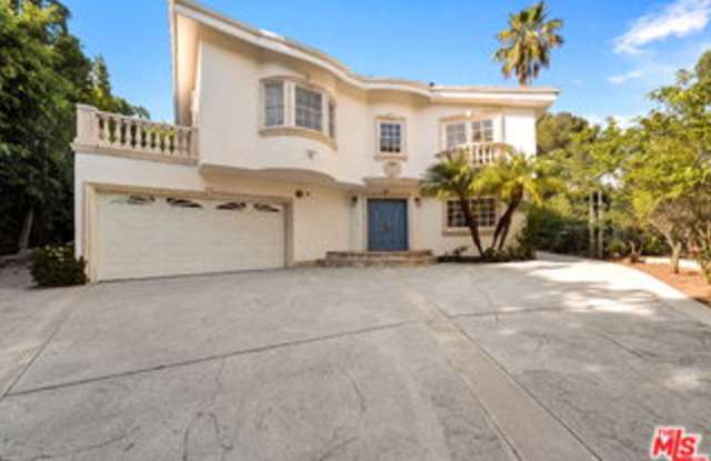 1109 Pine Drive Gallery 2