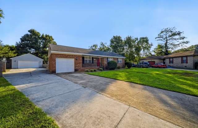 1128 Grandy Court Gallery 1