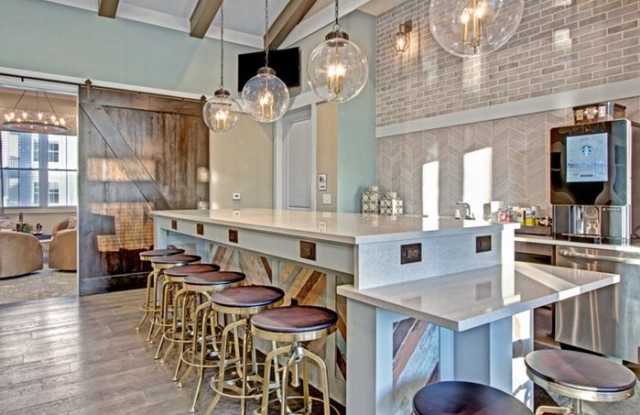 1515 Aquabelle Lane Gallery 4