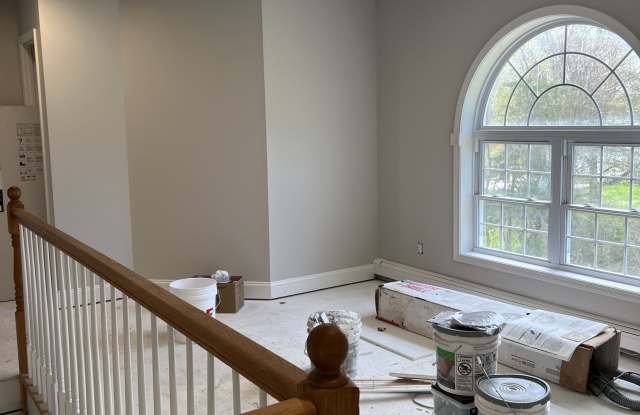 80 Carriage Drive Gallery 4