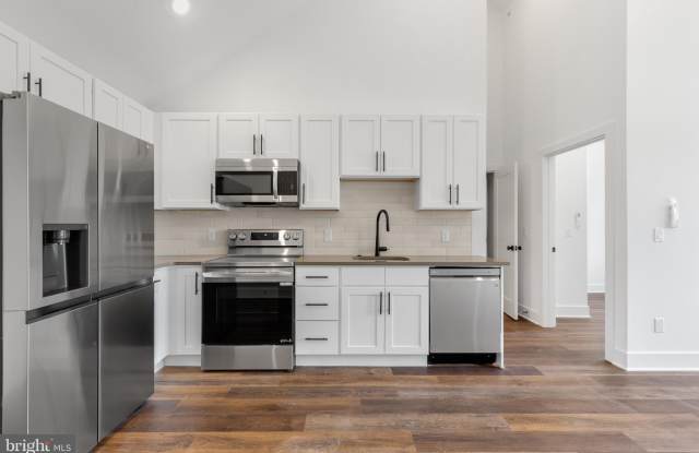 7037 Ridge Avenue photos photos