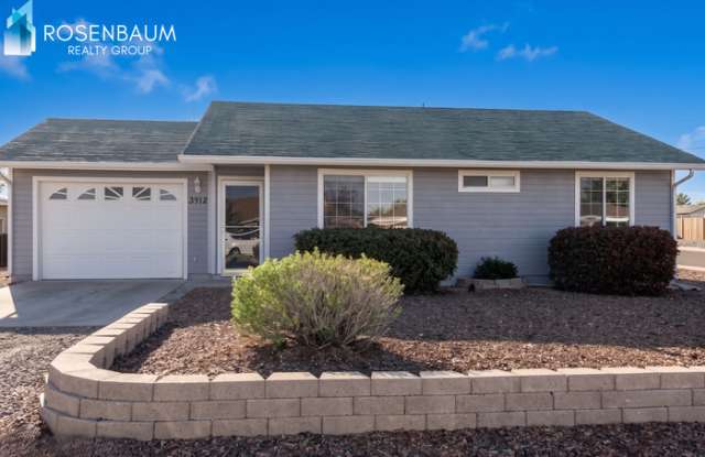 3912 North Taylor Drive Gallery 2