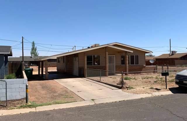 Great Winslow Rental photos photos