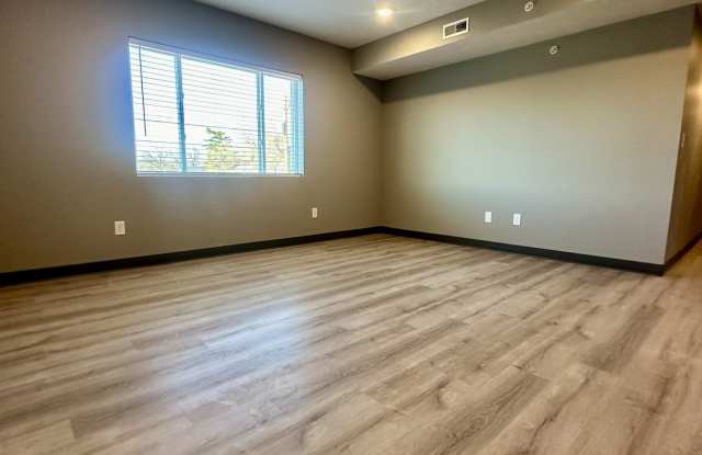 2710 Starr St photos photos