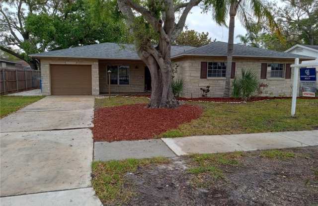 4807 WYNWOOD DRIVE photos photos
