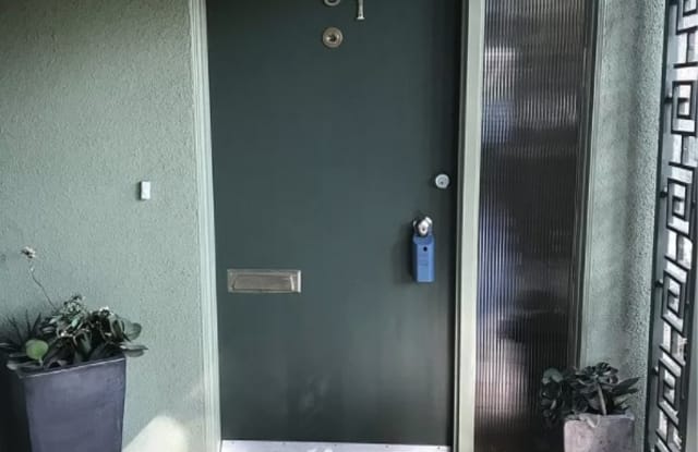 331 South Orange Grove Boulevard - 331 Orange Grove Boulevard, Pasadena, CA 91105
